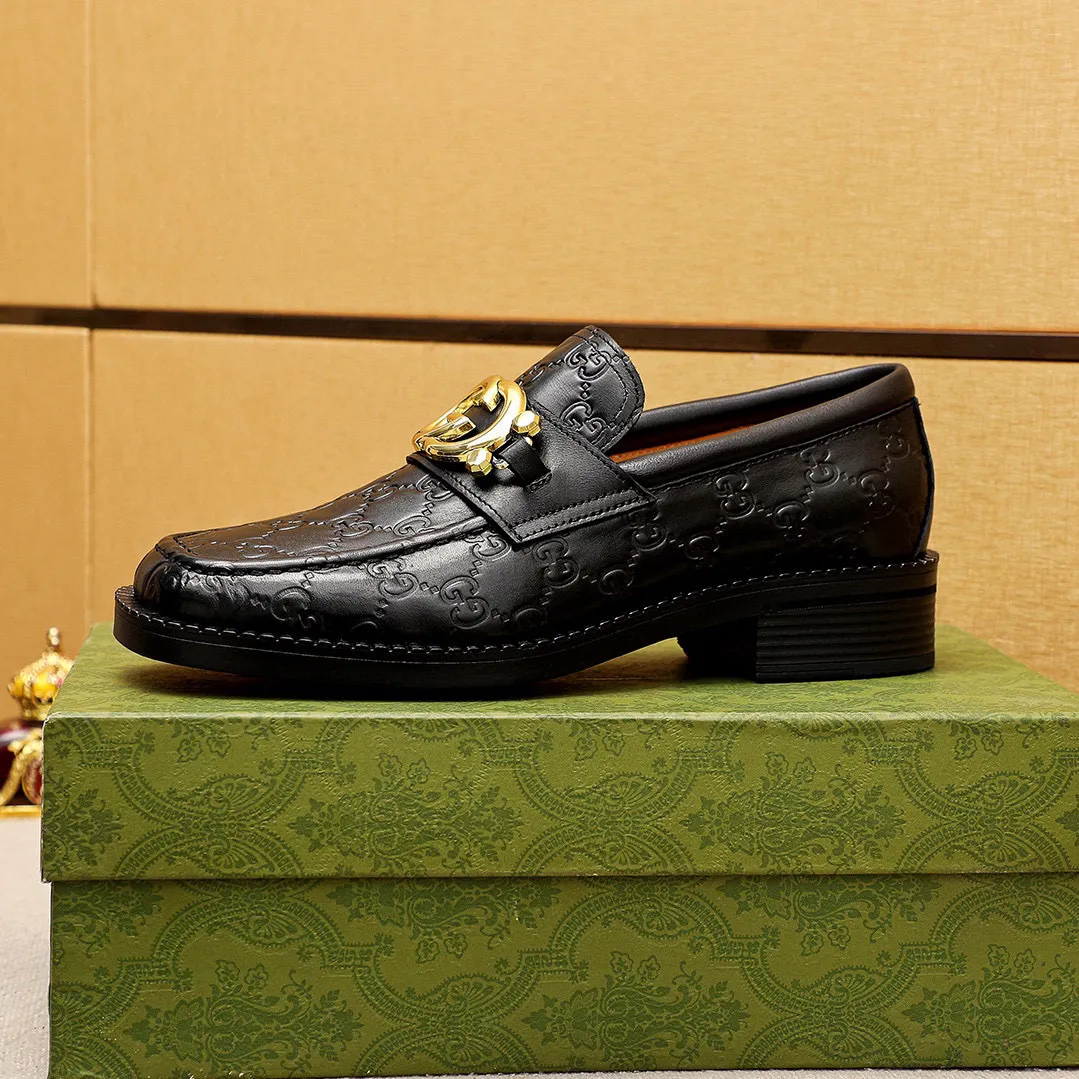 Men's shoes 💰560 💐Original Gucci GUCCI official website formal shoes Italian 🇮🇹 first layer calfskin ➕ top imported water-dyed cow 🐂 leather lining 💋 fine handmade original outsole, the real thing looks better when photographed in person Standard size 38-44 (45.46🉑️customized)